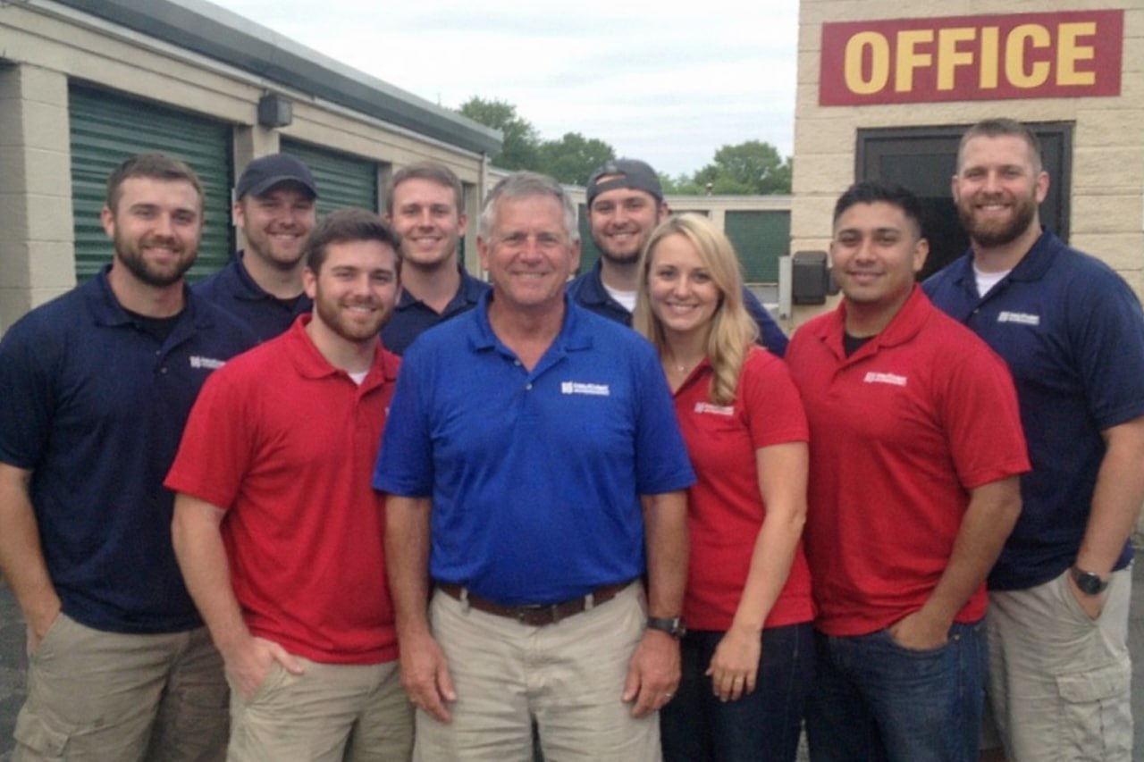 Water damage restoration professionals in Colton, CA